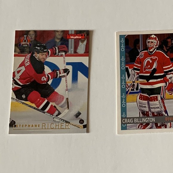 New Jersey Devils Vintage NHL Hockey Cards - Lot of 22 w/ Brodeur Custom Case - Picture 8 of 15